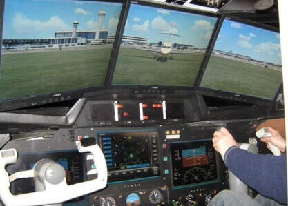 אוויאטור Aviator - סימולטור טיסה בתא טייס אמיתי