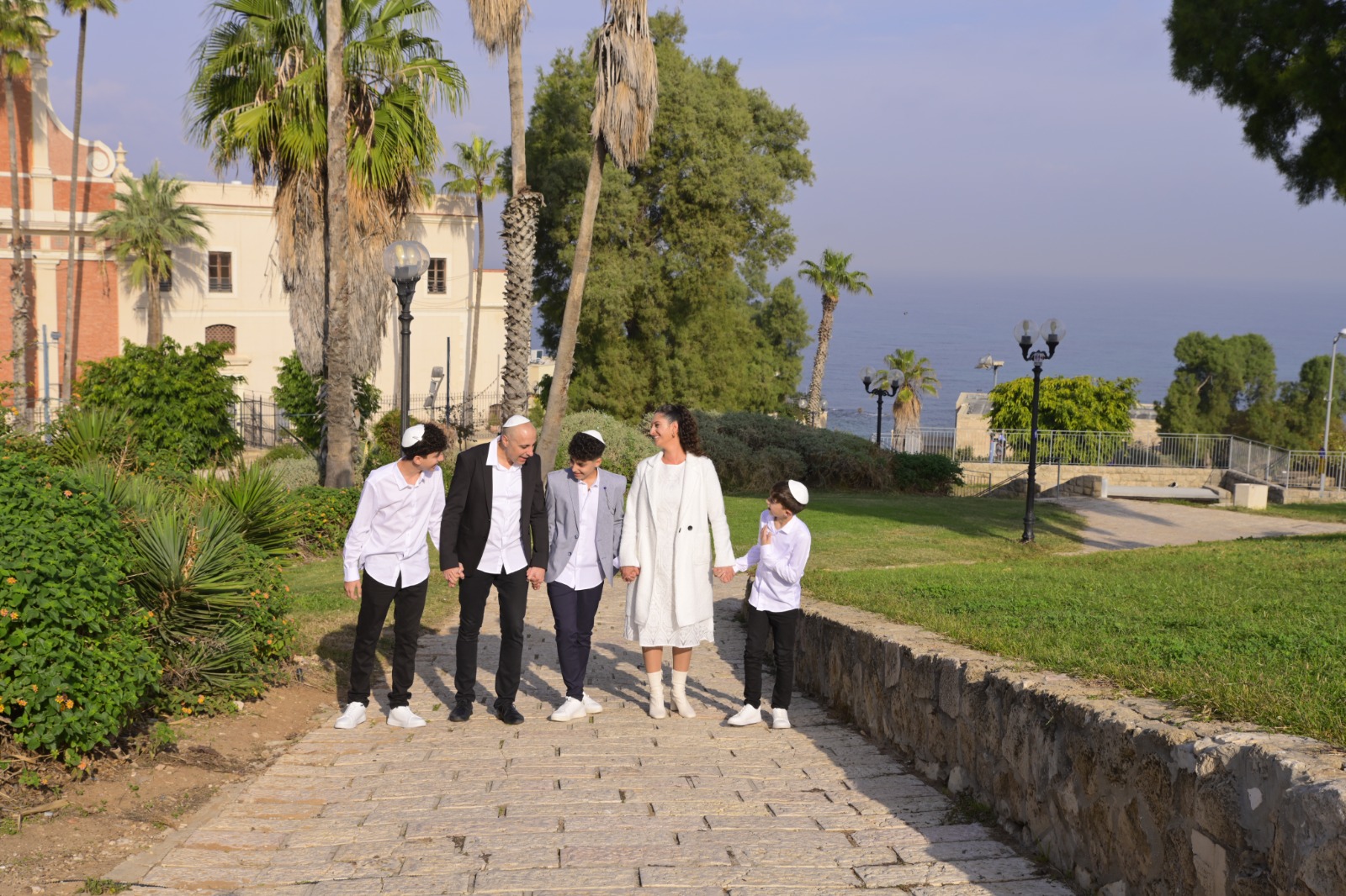 מזל דגים גלריה לאירועים - עלייה לתורה ביפו