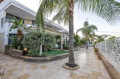 קסם הנוף מגדל  - אירוח דתי משפחתי בכנרת קסם הנוף מגדל  - אירוח דתי משפחתי בכנרת