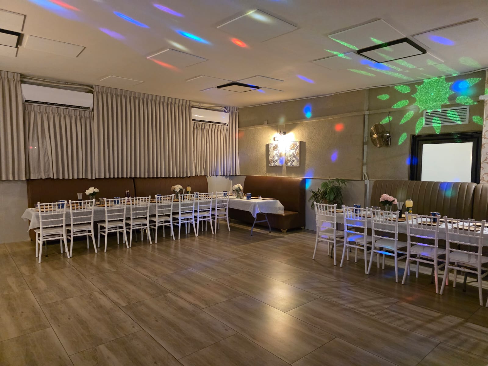 פאפוס אירועים בחדר פרטי / מסיבות בריכה  - רחובות