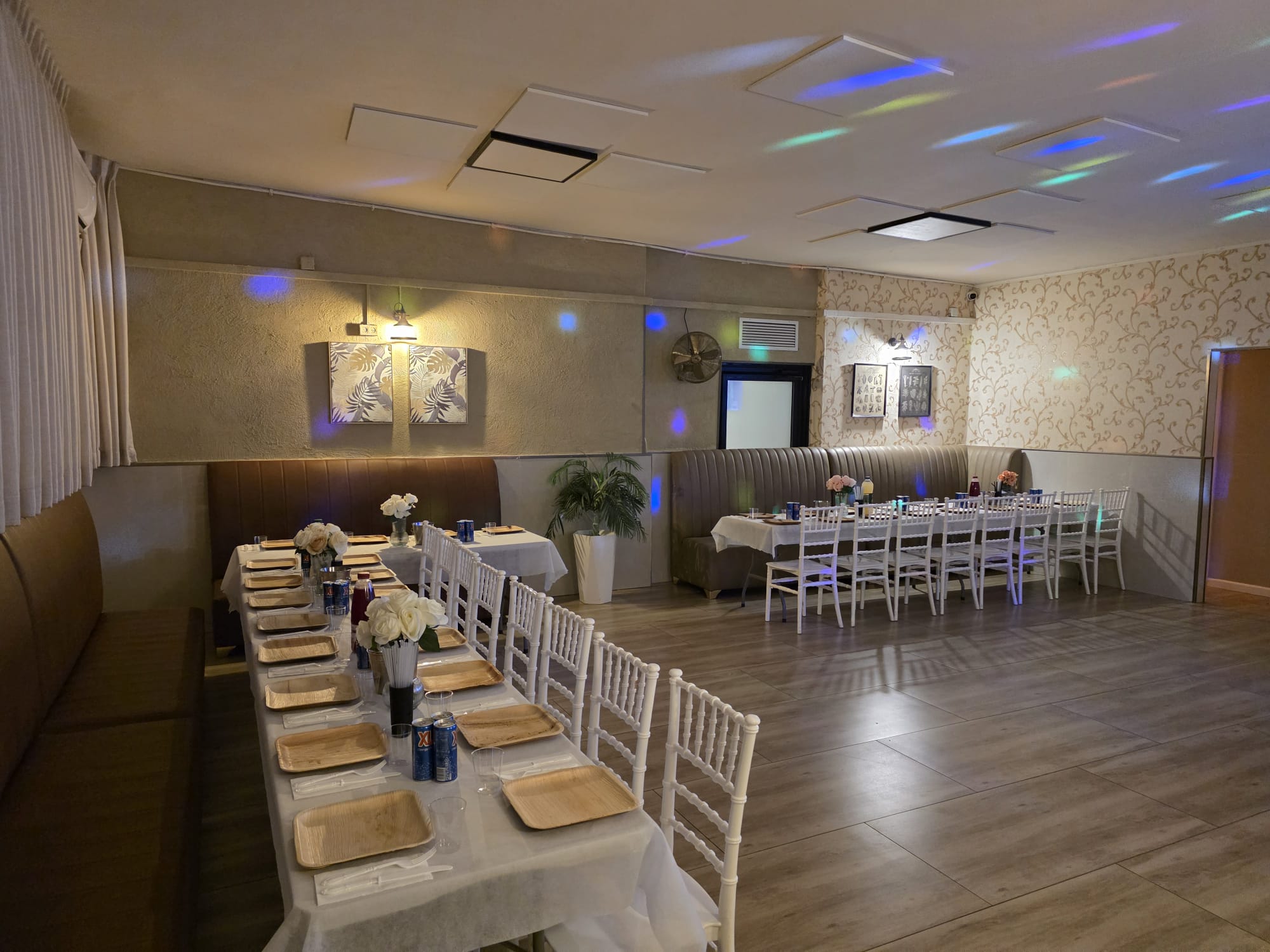 פאפוס אירועים בחדר פרטי / מסיבות בריכה  - רחובות