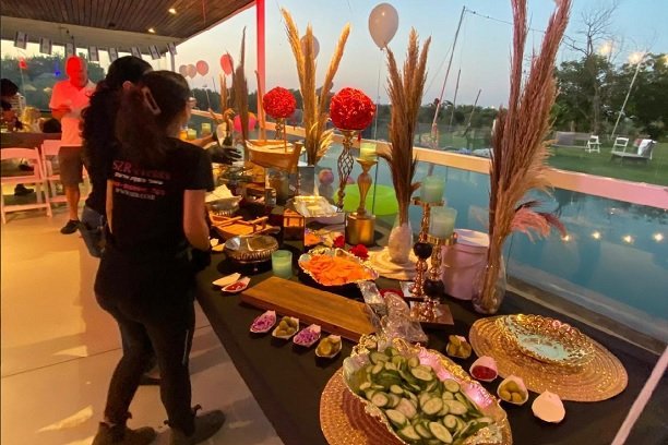 אחוזה 14 - מסיבות בר בת מצווה בבריכה  במרכז