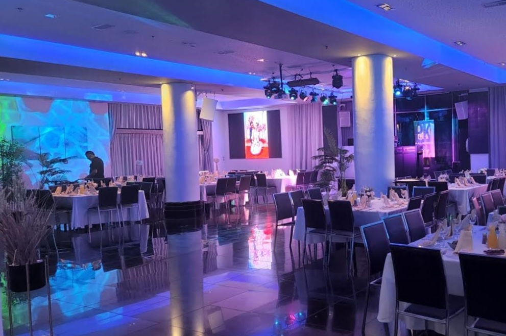 אלמוג אירועים מול הים - חיפה