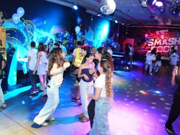מסיבת בר או בת מצווה סמאש רום – נתניה /  פתח תקווה